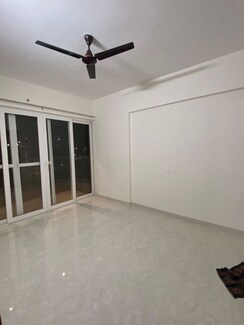 2 BHK + Pooja Room Apartment For Rent in Majestique Marbella Phase 1