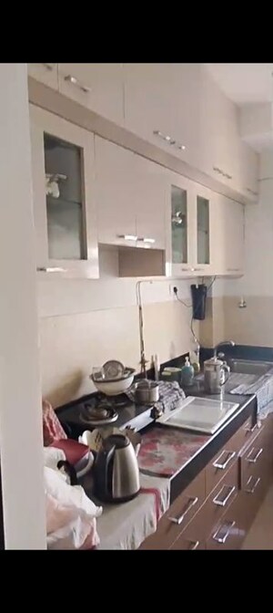 Team Area in 2 BHK Apartment at Kalpataru Hills, Manpada – for Rent