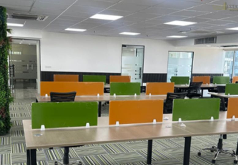 Office Space For Rent in Omkar The Summit Business Bay