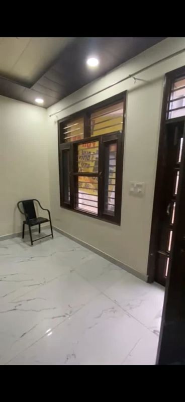 2 BHK Builder Floor For Rent in Dhakoli