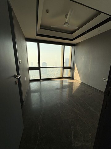 Room in 3 BHK Apartment at Lodha Trump Tower, Worli – for Sale