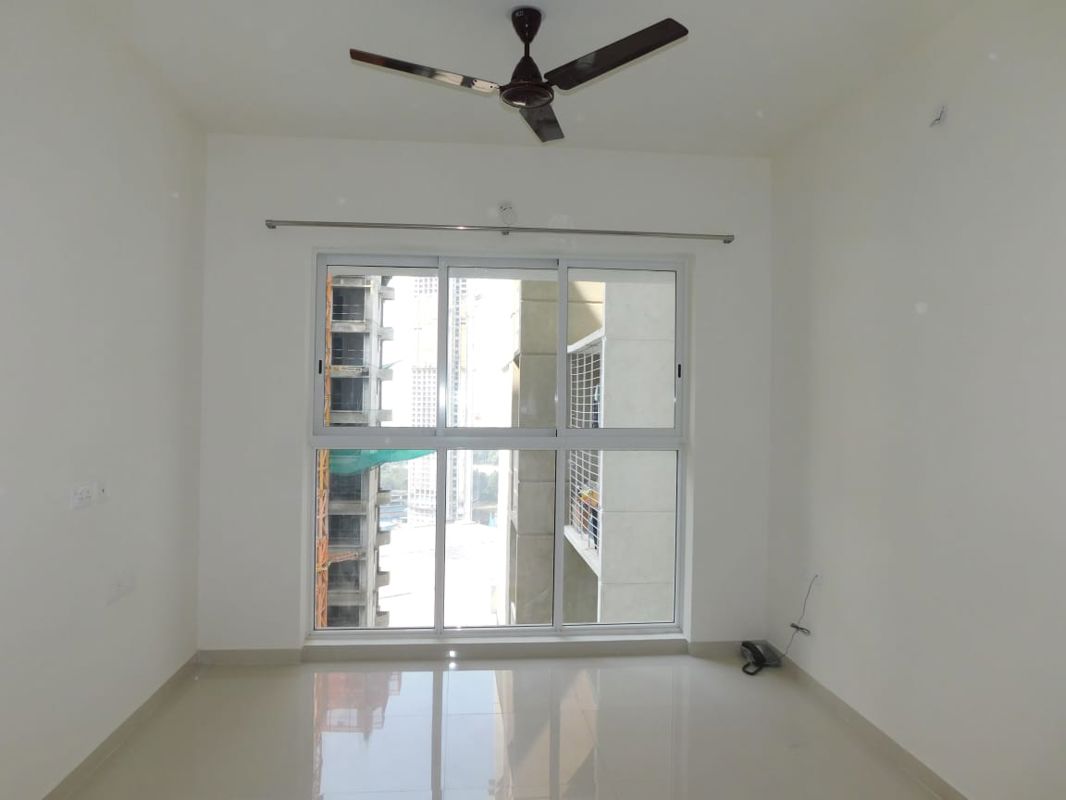 1 BHK Apartment For Sale in Lodha Amara Tower 32 And 33