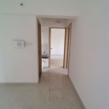 Room in 2 BHK Apartment at Kohinoor Courtyard One, Wakad – for Rent