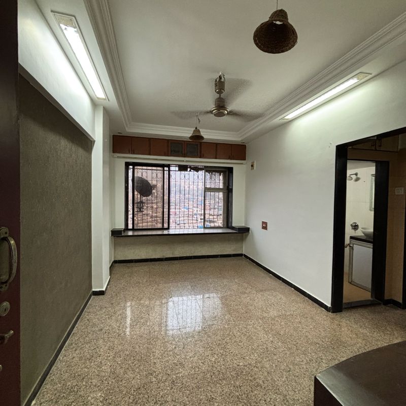 1 BHK 425 Sq.Ft. Apartment in Jyoti Complex