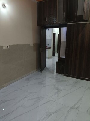 Room in 2 BHK Builder Floor at Dhakoli – for Rent