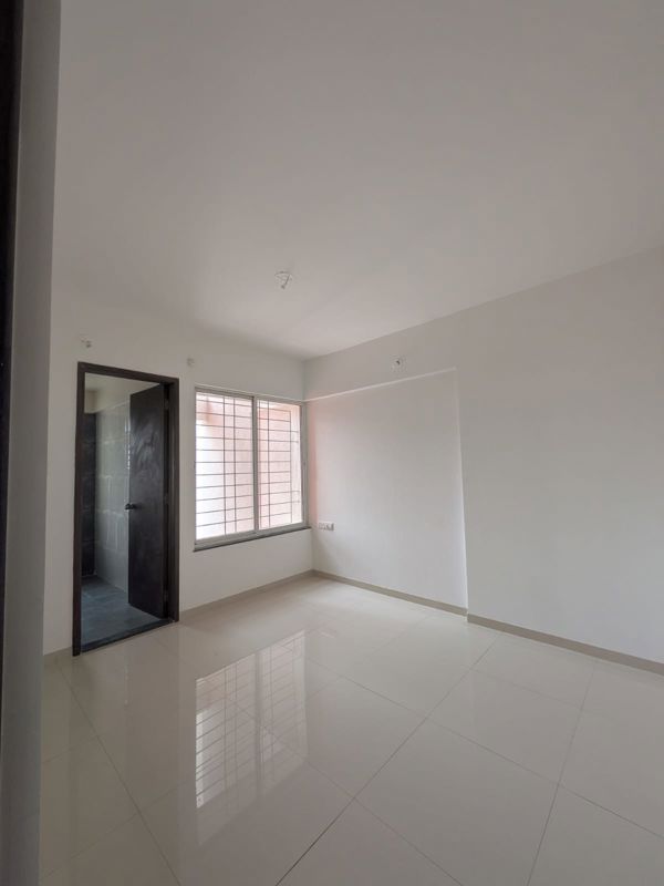 3 BHK + Pooja Room,Servant Room,Study Room,Extra Room,Basement,Store Room Apartment For Sale in Majestique Rhythm County Phase 2