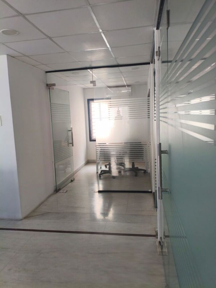 undefined, madhapur Commercial Office Space 1600 Sq.Ft. In Madhapur Hyderabad 9932725