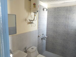 Bathroom in 2 BHK Apartment at Suncity Avenue 76, Sector 76 – for Sale