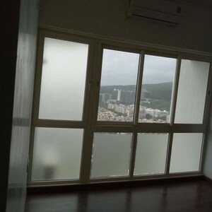 Room in 2 BHK Apartment at Omkar Ananta, Goregaon East – for Rent