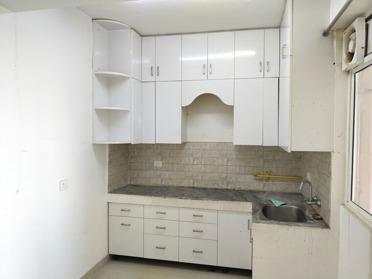 Kitchen, suncity-avenue-76 2 Bedroom 626 Sq.Ft. Apartment In Sector 76 Gurgaon 9932736
