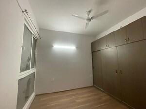 Room in 3 BHK Apartment at Conscient Hines Elevate, Sector 59 – for Rent