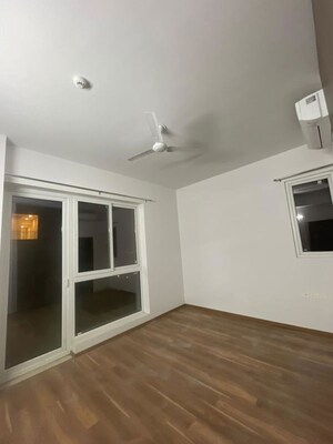 Room in 3 BHK Apartment at Conscient Hines Elevate, Sector 59 – for Rent