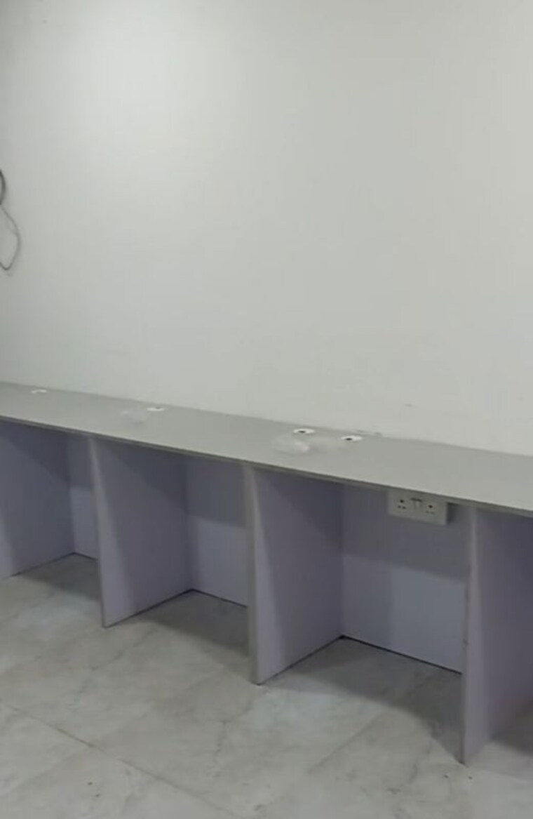 Floor Plan, gaur-city-mall Commercial Office Space 325 Sq.Ft. In Sector 4 Greater Noida Greater Noida 9932755