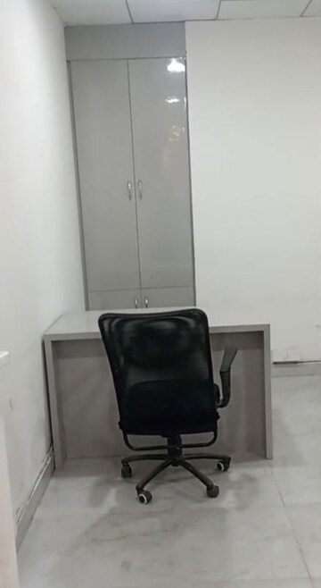 Furnished Amenities in  Office Space at Gaur City Mall, Sector 4 Greater Noida – for Rent