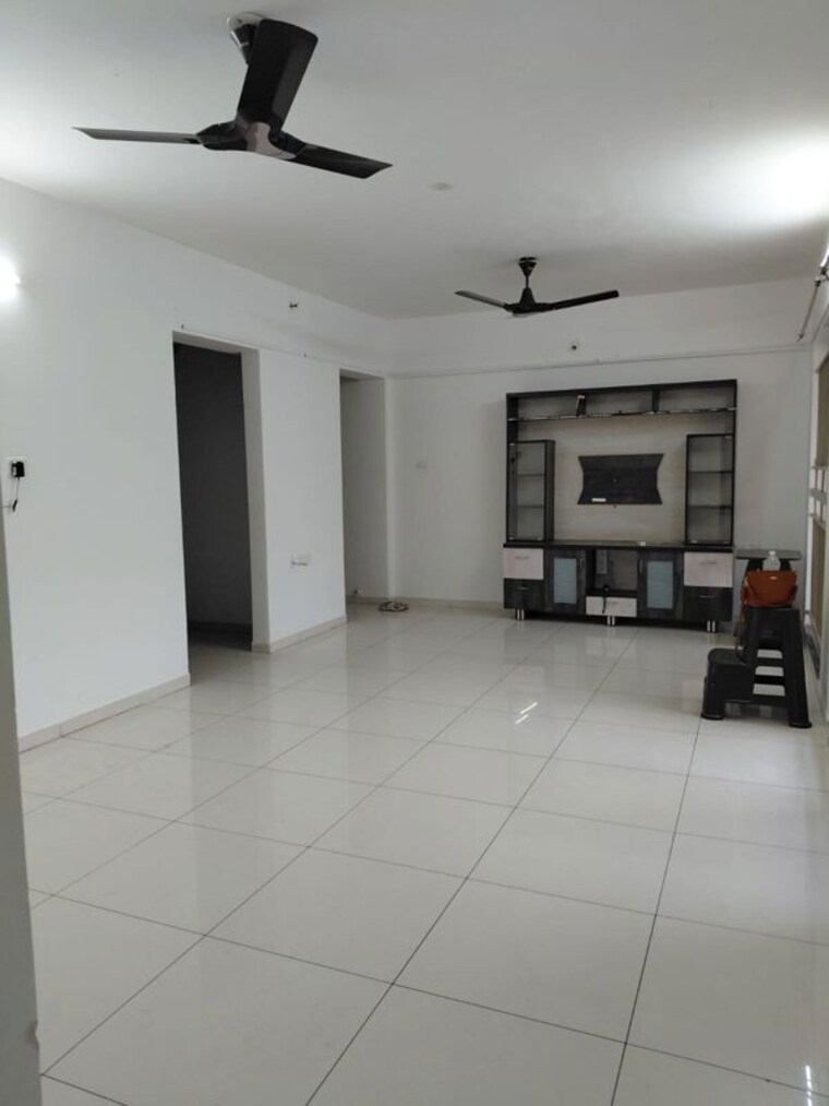 undefined, pride-world-city-kingsbury 3 Bedroom 1100 Sq.Ft. Apartment In Charholi Budruk Pune 9932768