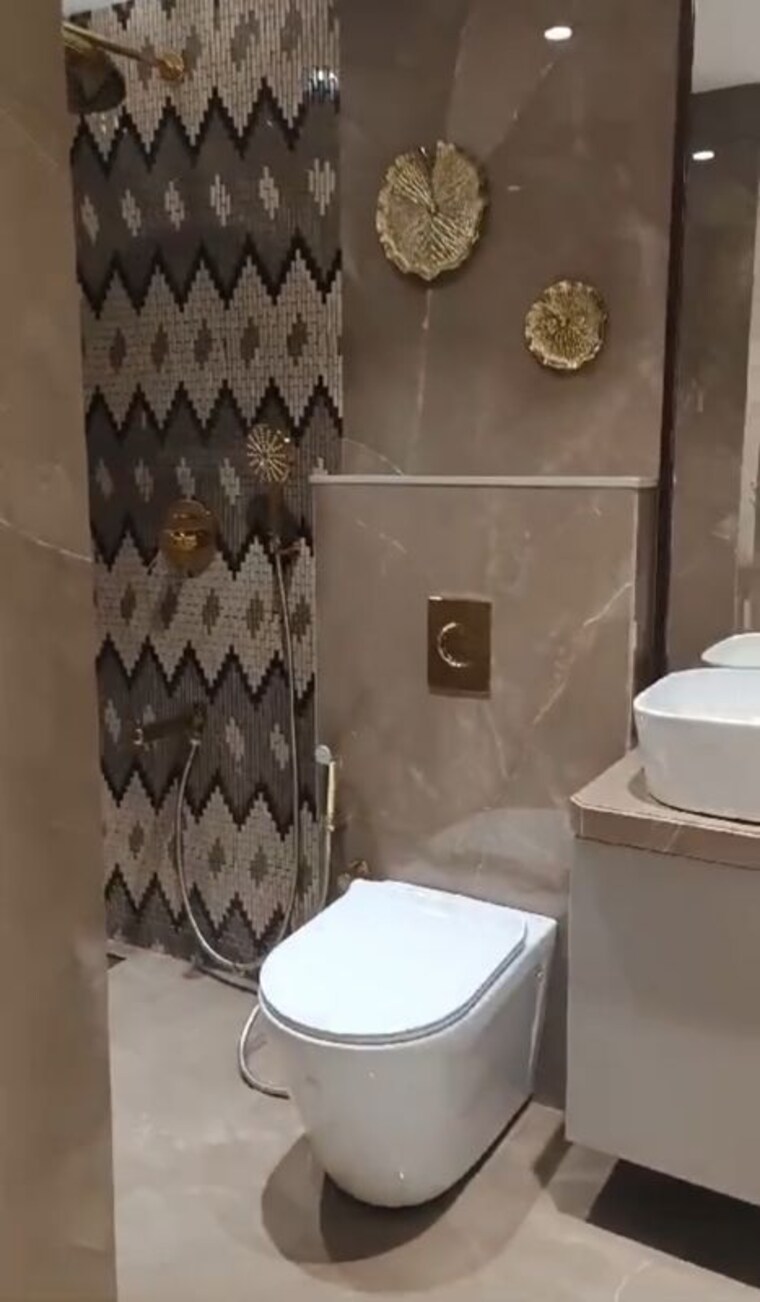 Bathroom, jp-the-palace 2 Bedroom 1050 Sq.Ft. Apartment In Mira Road Thane 9932791