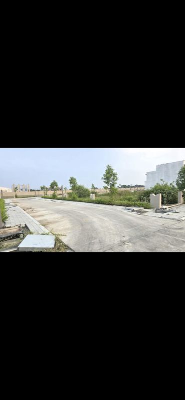 Plot For Sale in AB Bypass Road