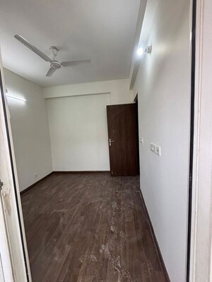 Room in 3 BHK Apartment at BPTP Park Elite Premium, Sector 84 – for Sale