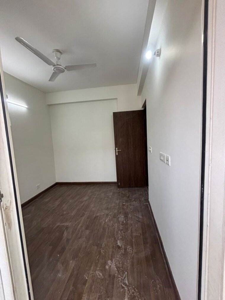 Room, bptp-park-elite-premium 3 Bedroom 1066 Sq.Ft. Apartment In Sector 84 Faridabad 9932805