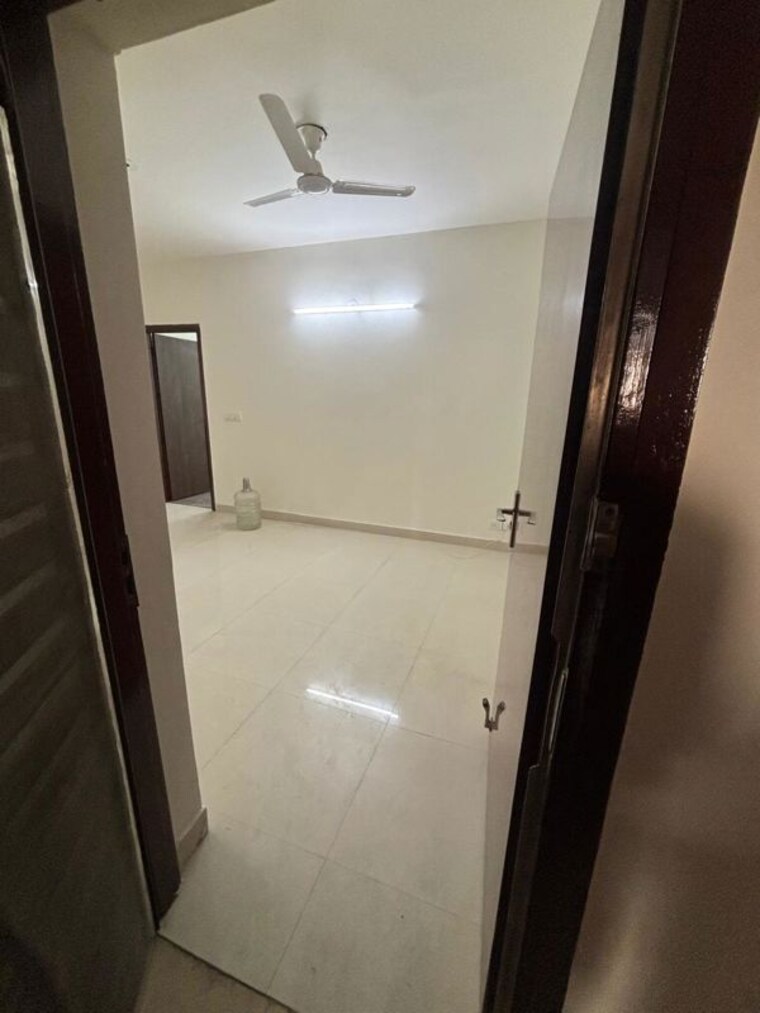 Bathroom, bptp-park-elite-premium 3 Bedroom 1066 Sq.Ft. Apartment In Sector 84 Faridabad 9932805