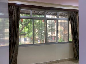 Room in 1.5 BHK Apartment at Adarsh Nagar CHS Worli, Worli – for Rent
