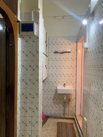 Building Lobby in 1.5 BHK Apartment at Adarsh Nagar CHS Worli, Worli – for Rent