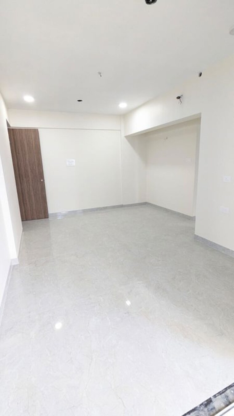 Room, silicon-park 2 Bedroom 723 Sq.Ft. Apartment In Malad West Mumbai 9932813