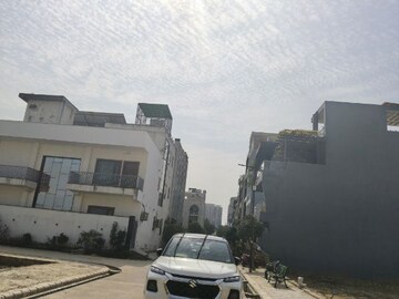  Plot – Exterior View View at Landcraft Golf Links, Pandav Nagar - for Sale