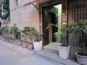 1 RK Builder Floor – Exterior View View at Lajpat Nagar ii - for Rent