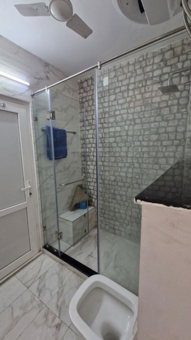 Bathroom, lajpat nagar ii 1 RK 1800 Sq.Ft. Builder Floor In Lajpat Nagar ii Delhi 9932832