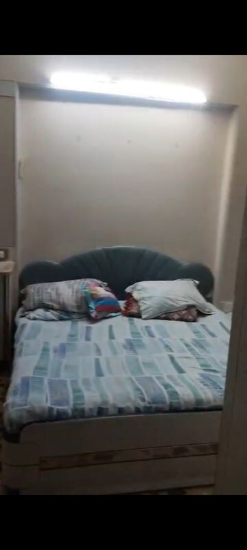 Bedroom in 2 BHK Apartment at Avanti Apartment Dadar , Dadar West – for Rent