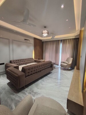 Dining Room in 4 BHK Builder Floor at Nirvana Country – for Sale