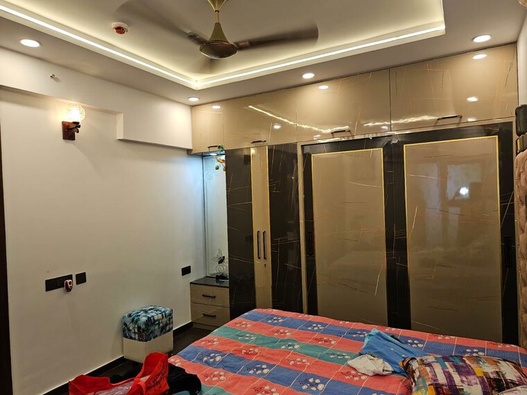 Bedroom, landcraft-golf-links 3.5 Bedroom 2115 Sq.Ft. Apartment In Pandav Nagar Ghaziabad 9932860