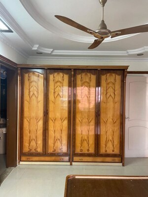 Bedroom in 3 BHK Apartment at Raheja Sherwood, Goregaon East – for Rent