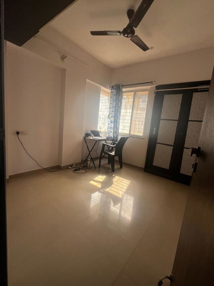 Bedroom, vilas-javdekar-yashwin-royal 3 Bedroom 879 Sq.Ft. Apartment In Narhe Pune 9932857