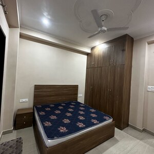 Bedroom in 2 BHK Builder Floor at Sector 52 – for Rent