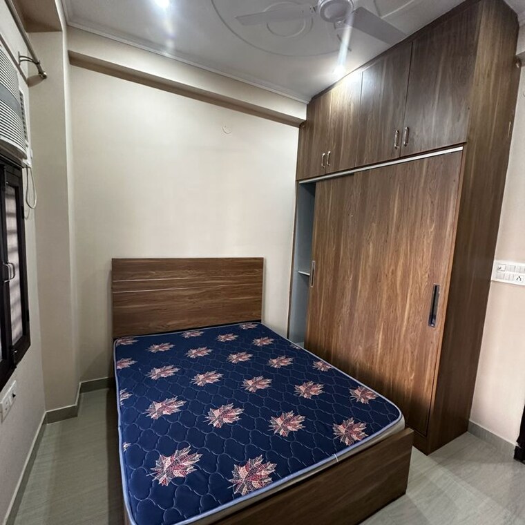 Bedroom, sector 52 2 Bedroom 900 Sq.Ft. Builder Floor In Sector 52 Gurgaon 9932870