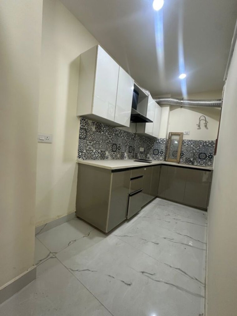 Kitchen, neb sarai 3 Bedroom 1800 Sq.Ft. Builder Floor In Neb Sarai Delhi 9932880