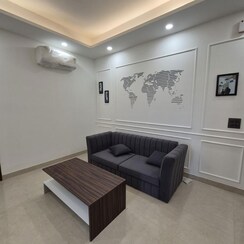 2 BHK Builder Floor For Rent in Sector 52