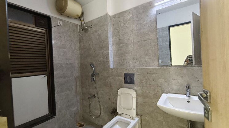 Bathroom, kanakia-levels 3 Bedroom 844 Sq.Ft. Apartment In Malad East Mumbai 9903336