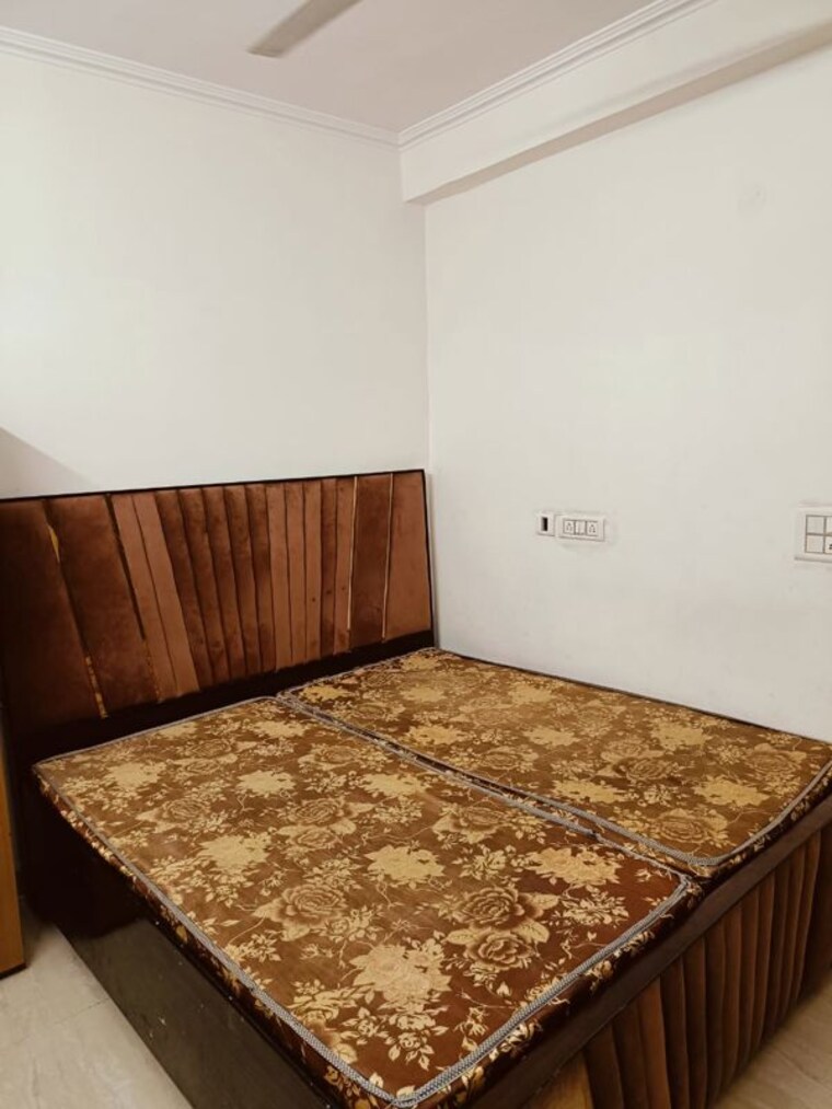 Bedroom, neb sarai 2 Bedroom 800 Sq.Ft. Builder Floor In Neb Sarai Delhi 9932914