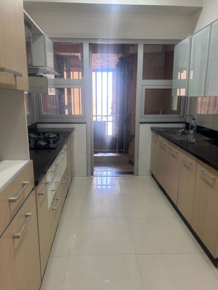 Kitchen, db-woods 2.5 Bedroom 1680 Sq.Ft. Apartment In Goregaon East Mumbai 9897094