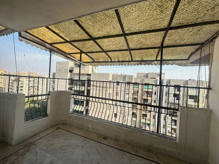 Exterior View, sector 12 3 Bedroom 1500 Sq.Ft. Apartment In Sector 12 Delhi 9932938