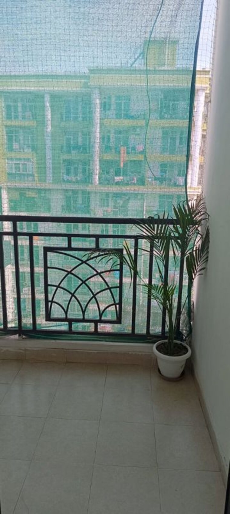 undefined, sector 134 3 Bedroom 1665 Sq.Ft. Apartment In Sector 134 Noida 9932909