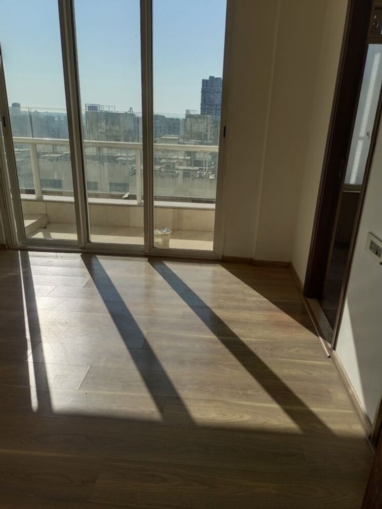 Room, omkar-alta-monte 3 Bedroom 1210 Sq.Ft. Apartment In Malad East Mumbai 9897083