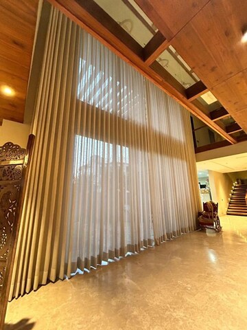 Balcony in 5 BHK Independent House at Sector 99 – for Sale