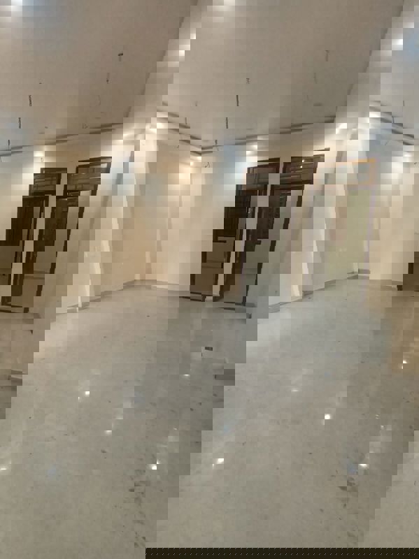 3 BHK + Extra Room 1762 Sq.Ft. Builder Floor in Stellar Okas Golf View