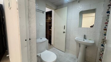 Bathroom in 3 BHK Apartment at Sector 19 Dwarka – for Rent