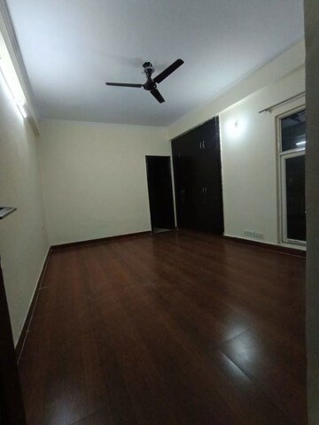 Room in 3 BHK Apartment at Gardenia Gateway, Sector 75 – for Rent