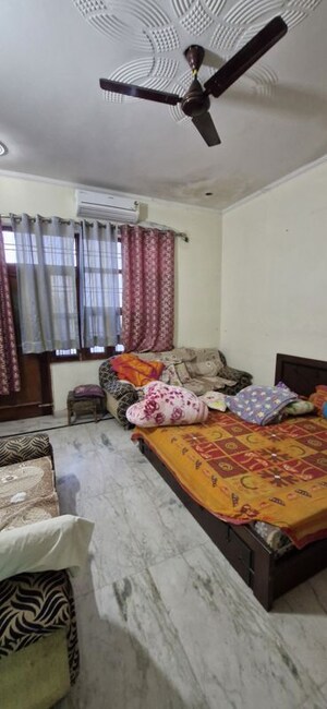 Bedroom in 1.5 BHK Builder Floor at Sector 46 – for Rent